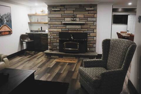 Lovely 3-bedroom apartment with free parking
