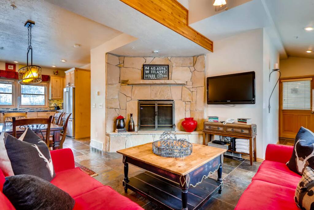 Alpine Retreat #4 Living Area