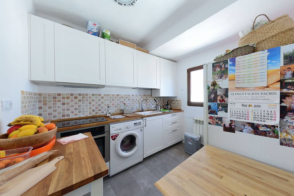 Brilliant kitchen.