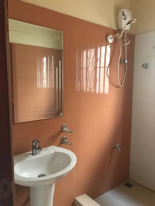 washroom 2