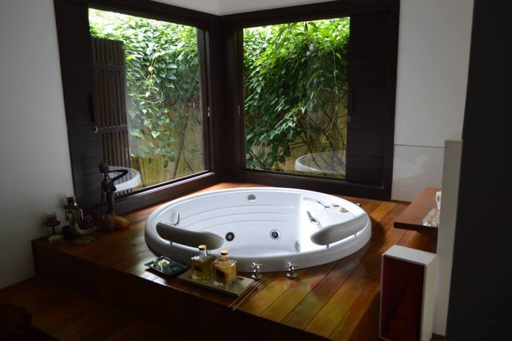 Jacuzzi Revigora