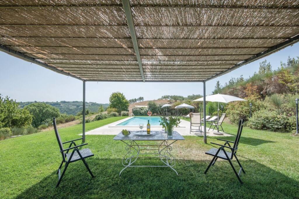 L'area piscina