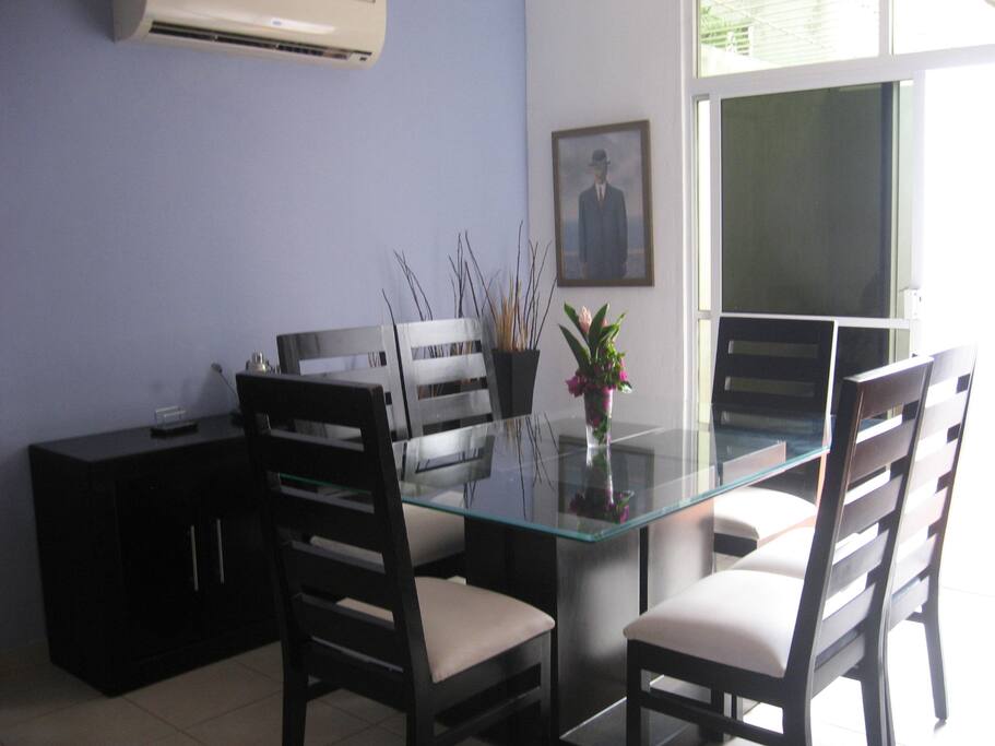 Living comedor