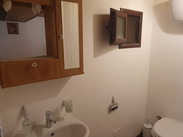 sleeping loft: indipendent toilet