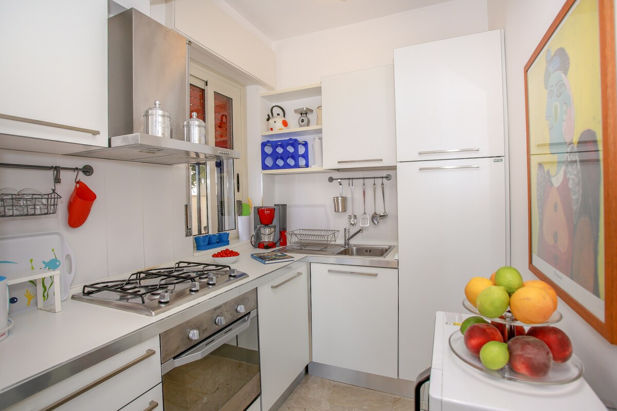 Top Airbnb: Donnalucata vacation home with sea view a Scicli