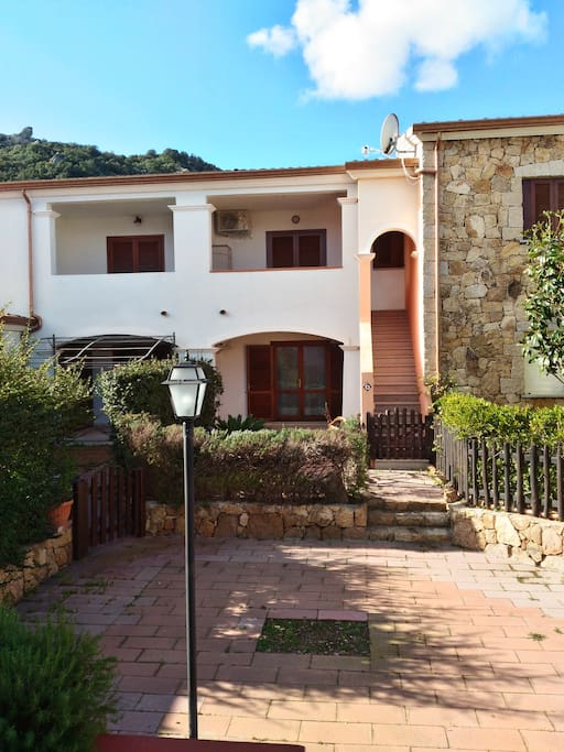 Ground floor apartment in well kept Residence