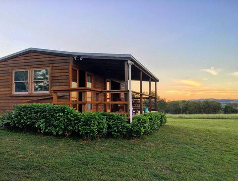 Miranda Downs  country cabin