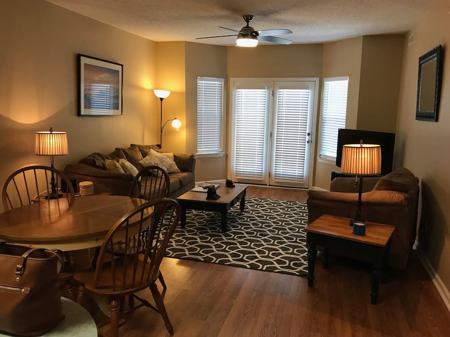 Living Room/Eating area with exit to back lanai