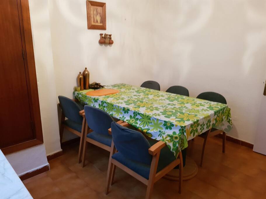 Place for eating / Comedor