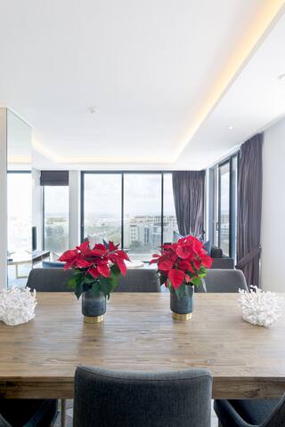 Holiday in Our Stylish Cape Town Apartment gallery image 5