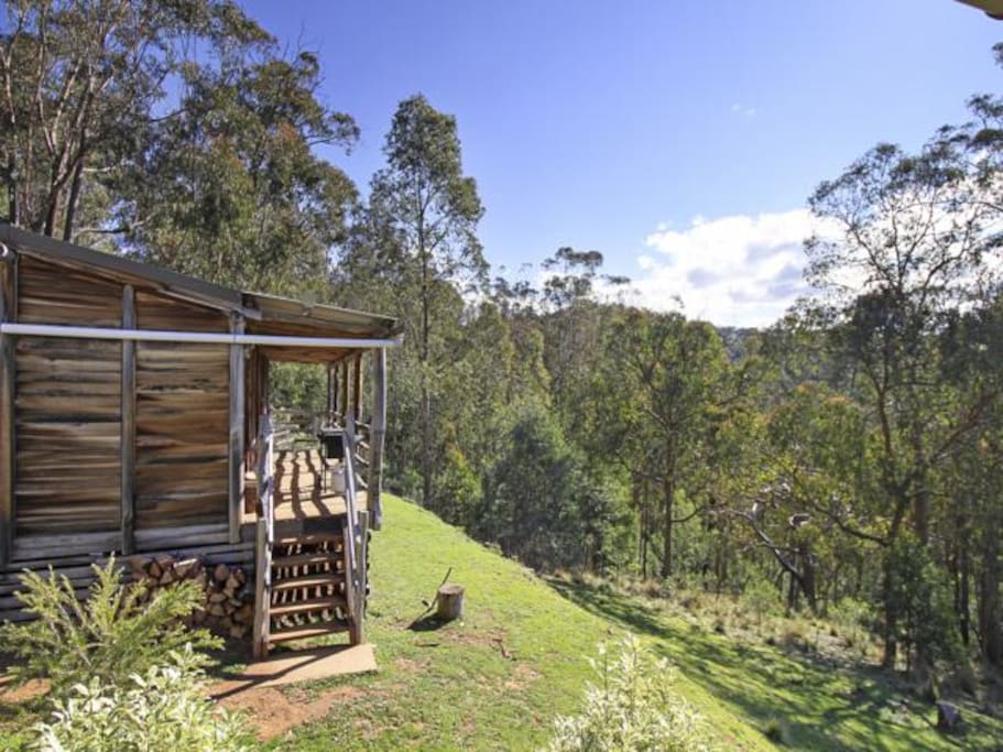 Beautiful viwes from the veranda to the surrounding mountains