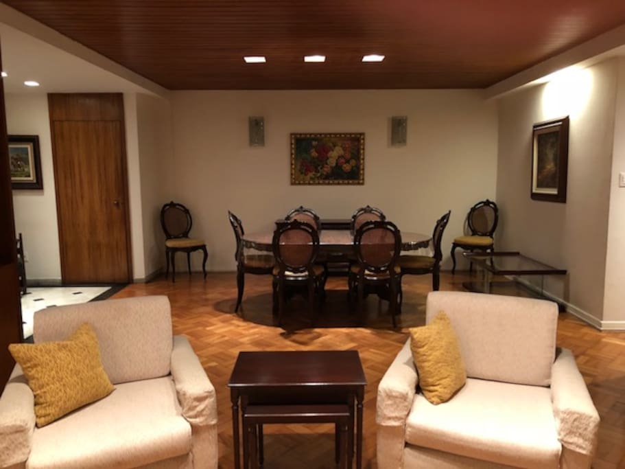 Sala de jantar/Dining Room