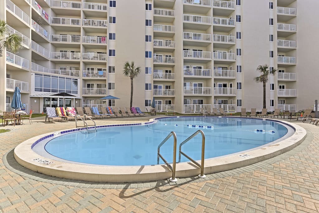 Enjoy access to incredible community amenities and a private beach!