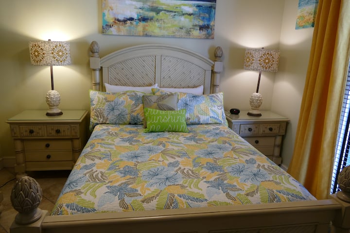 Двойно легло с нов постурепедичен матрак 