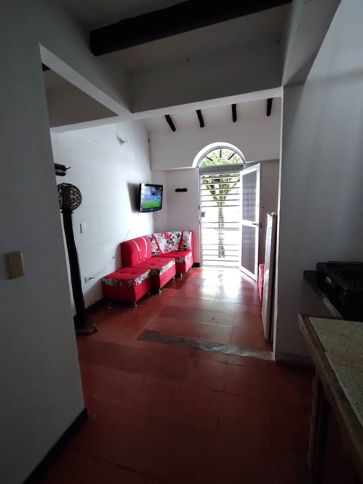 30 Metros Cuadrados Para Que Disfrute - Cartago - Colombia