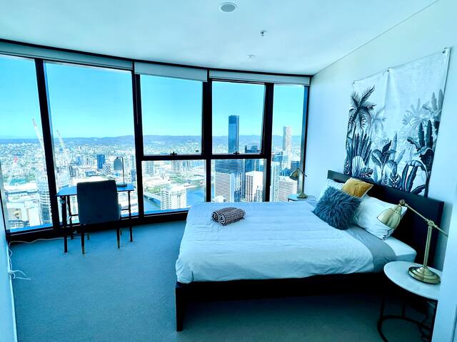 Best View in Brisbane level 69 Over the river gallery image 4