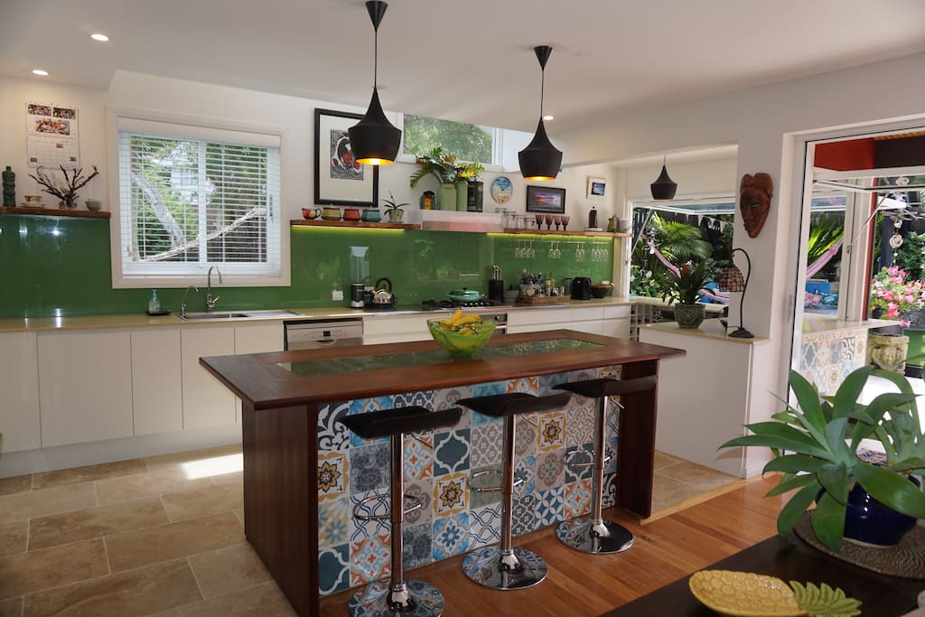 Island Bench and Kitchen