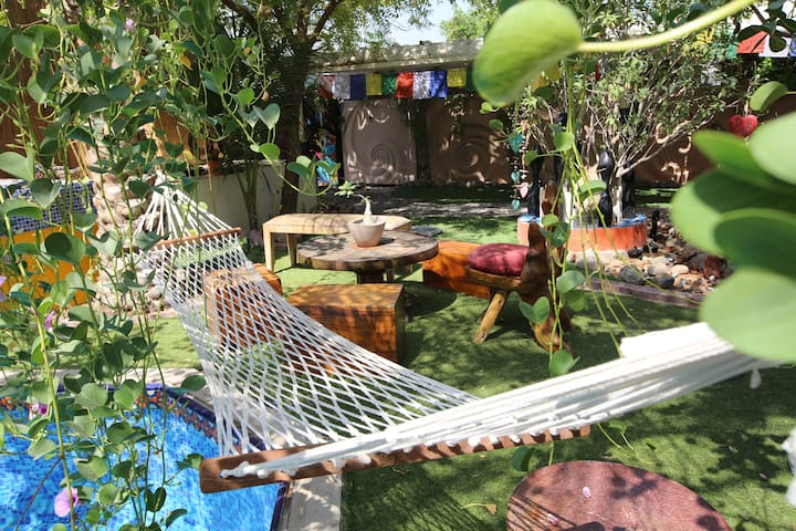 Relaxation oasis near the beach