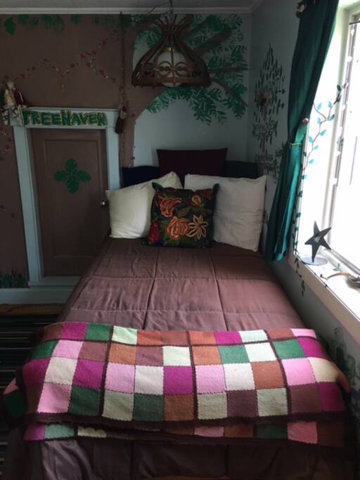 Cozy, friendly, and cheery!