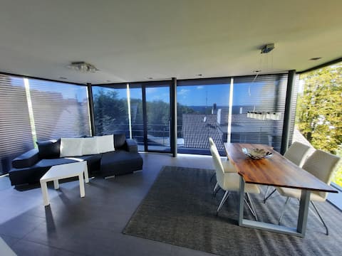 Panoramic apartment via Stuttgart's rooftops