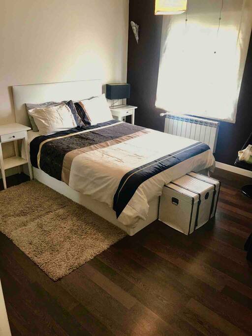 dormitorio principal,cama de matrimonio / main bedroom, king size bed