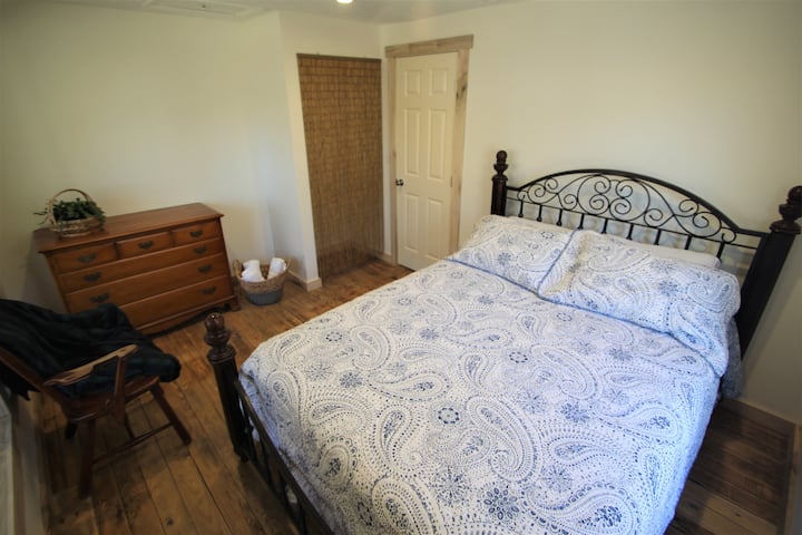 Спалня №1 с двойно легло.