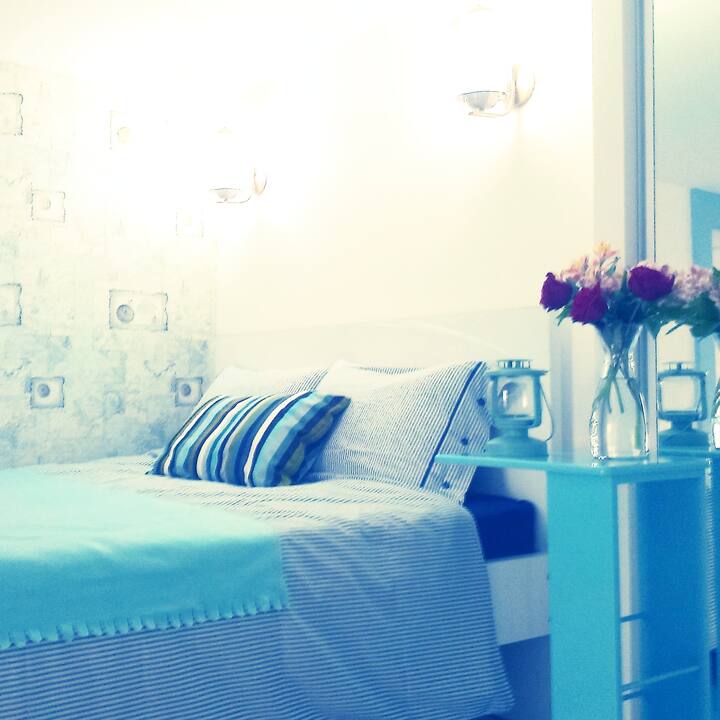 With coffee tables and local lighting, you can work even in the bedroom... or have coffee in bed overlooking the sea...