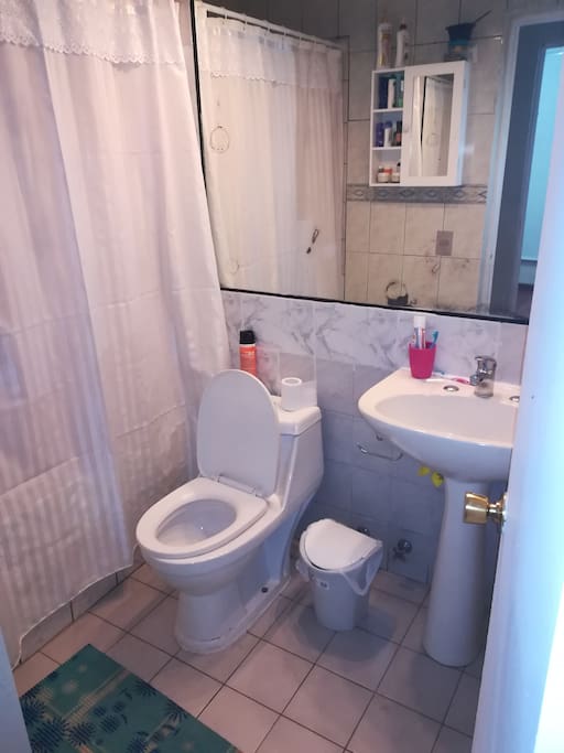 Baño compartido con una persona