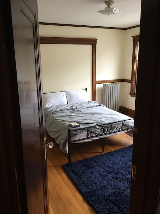 Comfy bed! Big room!