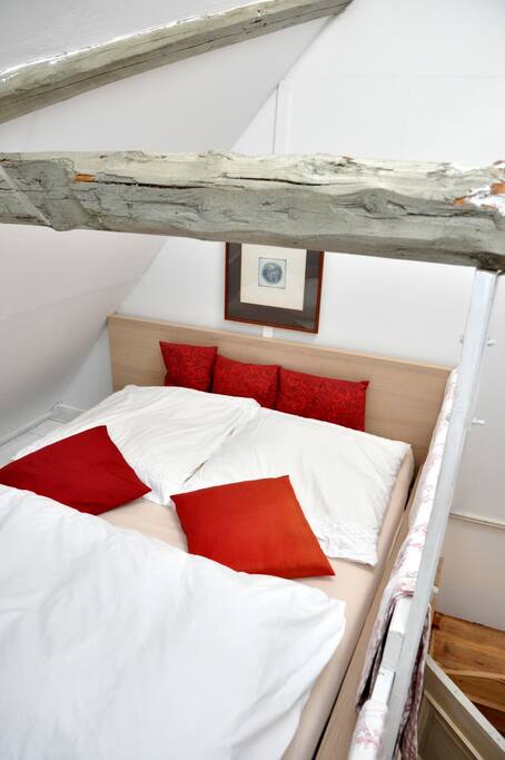 Hems im Storchennest