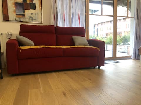 Popular Airbnb listing: Beautiful apartment & terrace in Deauville in Deauville