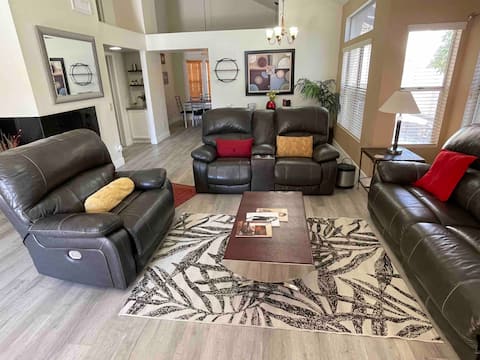 Top performing Airbnb: Cozy, Chic Home in Ahwatukee Foothills
