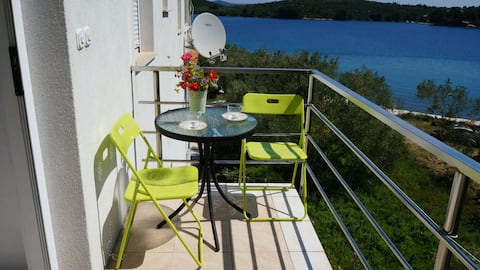 Top Airbnb: Beautiful apartment by the sea in Rava