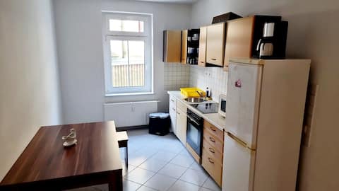 Top Airbnb: House Paulusblick, apartment with daylight bathroom in Zwickau