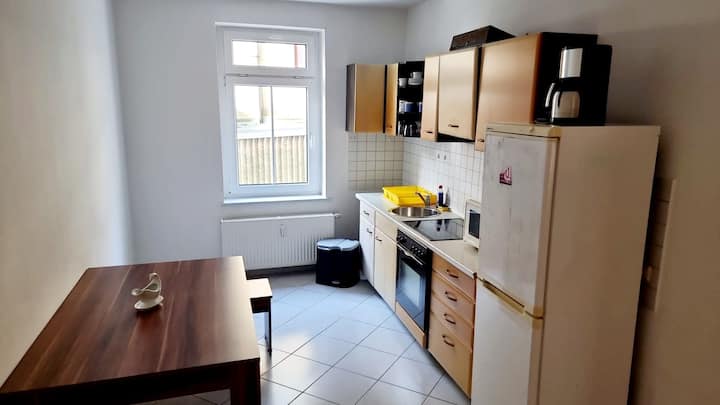 Haus Paulusblick, Wohnung Mit Tageslichtbad - Zwickau