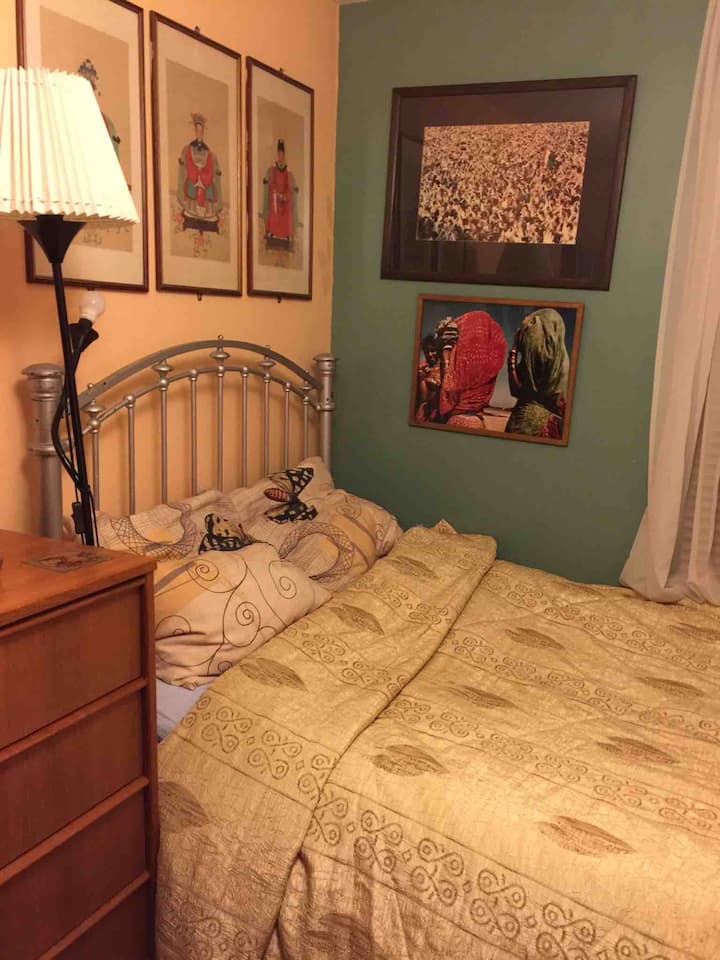 Kompletno namještena spavaća soba 