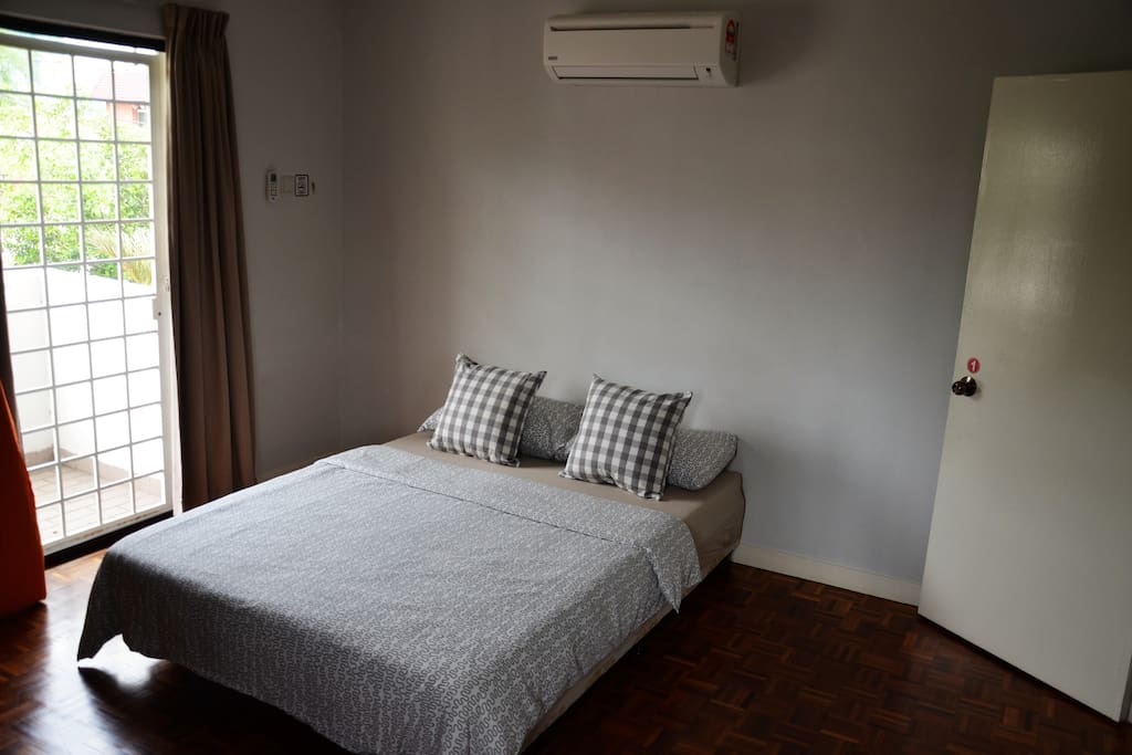 Cosy master bedroom with own balcony