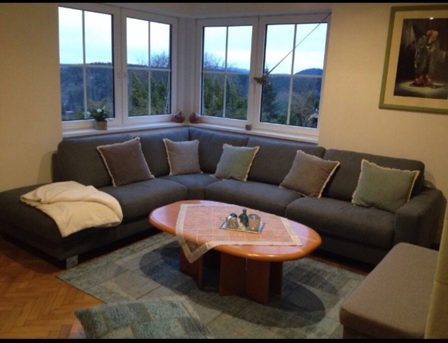 Wohnzimmer mit tollem Ausblick