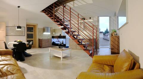 LA CORTE luxury  penthouse with enchanting loft
