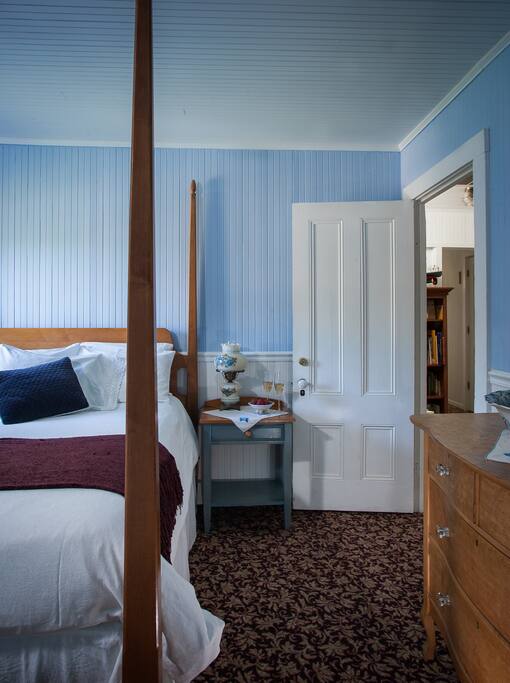 Rutherford Room