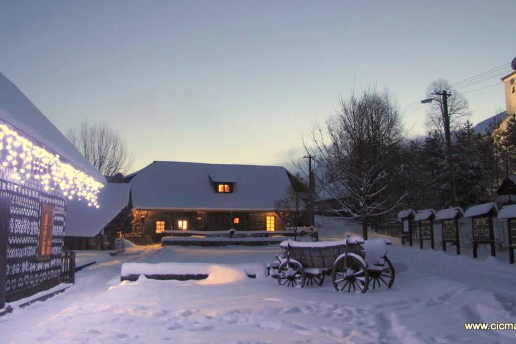 Winter atmosphere