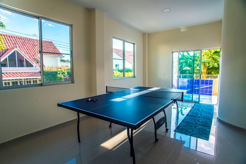 Mesa de PingPong y Zona Humeda