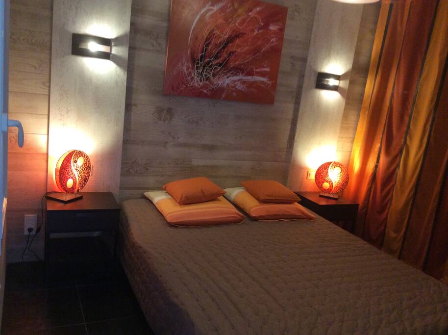 Chambre rez-de-chaussée