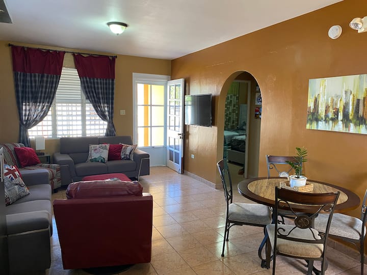 ☀️2Br/2Ba, Vacation home near downtown and beaches Apartments for