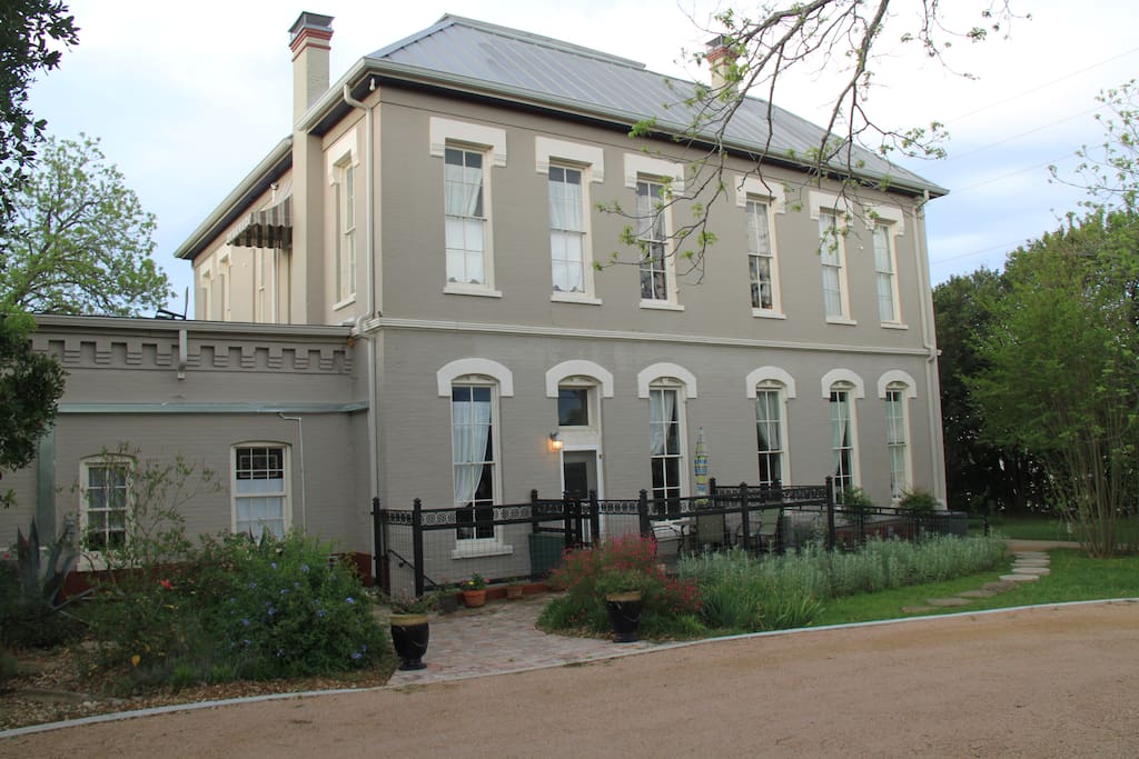North View