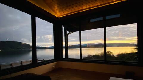 VILLA KARIBU - Pristine Island Getaway!