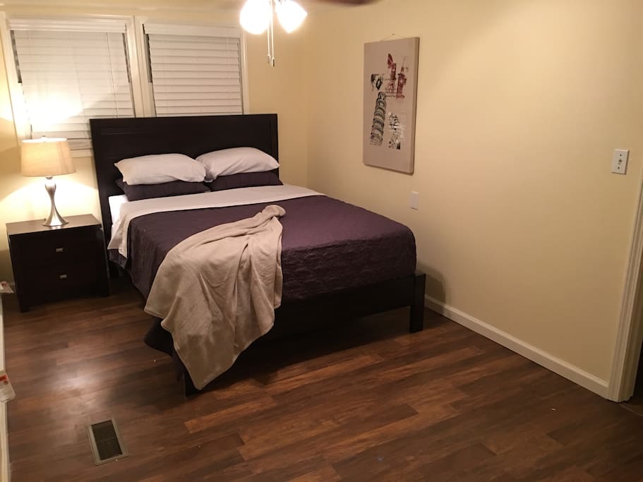 Comfortable room, with lots of space!