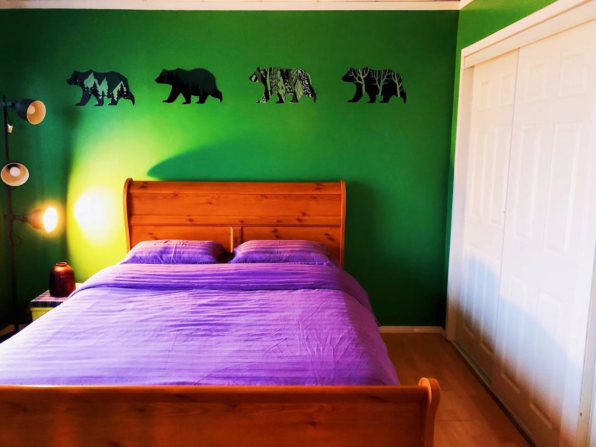 152 × 203 სმ ზომის საძინებელი, უფასო საუზმე და წამოღება