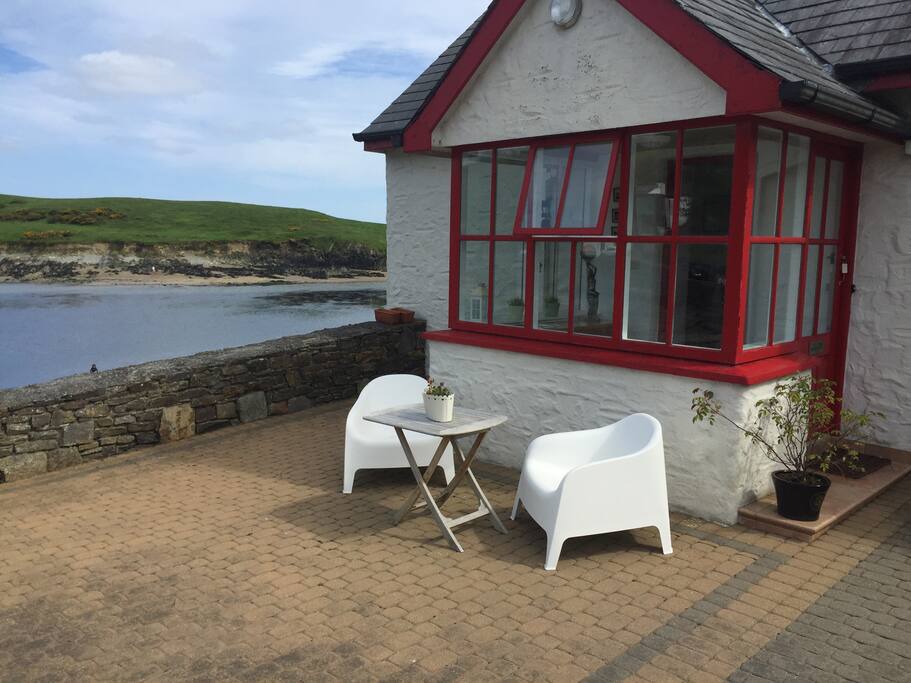 Sunny Sandycove