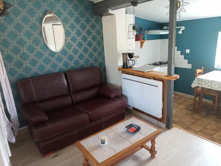" La Cabane Annexe " Gîte - Saint-Amand-de-Coly